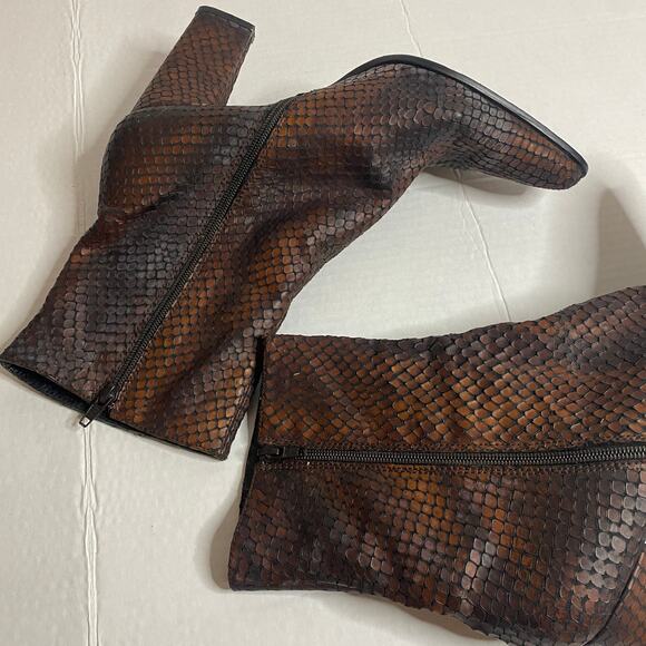 Sacha London Faux Reptile Snakeskin Brown Heeled Ankle Boots Sz 10.5 - Picture 5 of 13